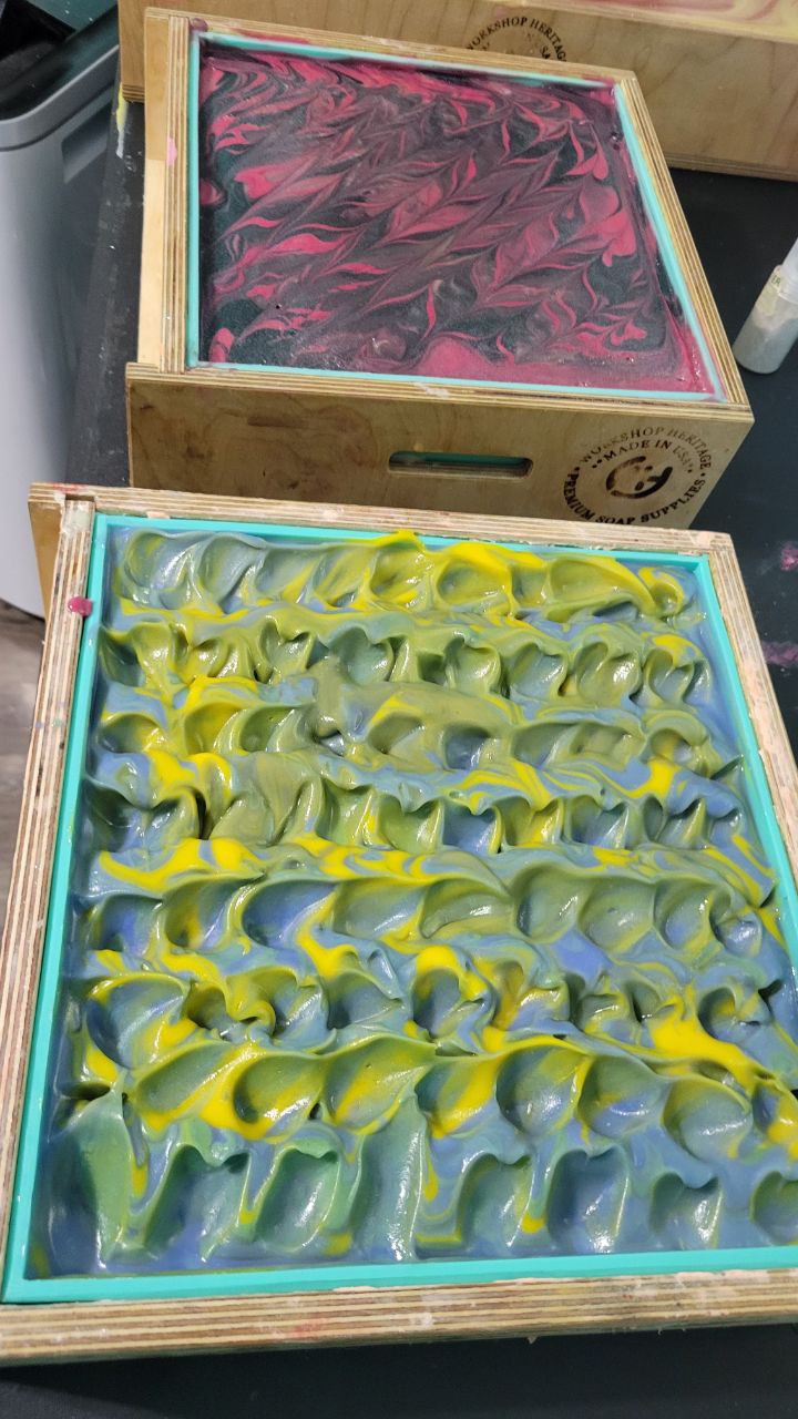Stormy Rain | Wisteria & Musk Tallow Soap - Handmade Tallow Soap in Hamilton, Ohio - Soapyfluffs