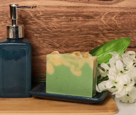 Handmade French Bourbon Reserve Artisan Soap – Luxurious & Sophisticated | Soapy Fluffs soap bar